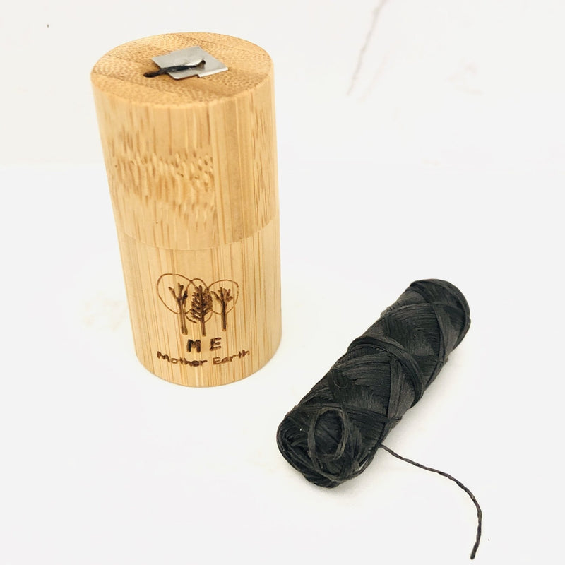 Floss + Container (Bamboo)